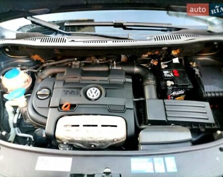 Черный Фольксваген Туран, объемом двигателя 1.4 л и пробегом 193 тыс. км за 6600 $, фото 14 на Automoto.ua