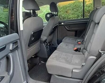 Чорний Фольксваген Туран, об'ємом двигуна 1.6 л та пробігом 208 тис. км за 9500 $, фото 3 на Automoto.ua