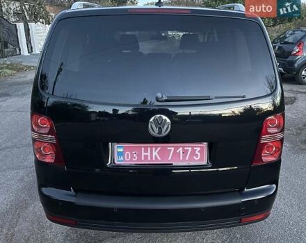 Черный Фольксваген Туран, объемом двигателя 1.4 л и пробегом 238 тыс. км за 7888 $, фото 8 на Automoto.ua
