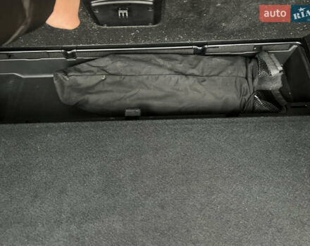 Черный Фольксваген Туран, объемом двигателя 1.4 л и пробегом 213 тыс. км за 8100 $, фото 37 на Automoto.ua