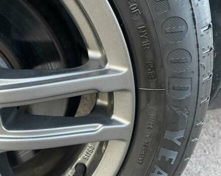 Черный Фольксваген Туран, объемом двигателя 1.4 л и пробегом 238 тыс. км за 7888 $, фото 32 на Automoto.ua