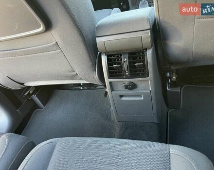 Черный Фольксваген Туран, объемом двигателя 1.4 л и пробегом 238 тыс. км за 7888 $, фото 156 на Automoto.ua