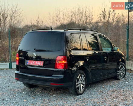Черный Фольксваген Туран, объемом двигателя 1.6 л и пробегом 215 тыс. км за 7890 $, фото 37 на Automoto.ua