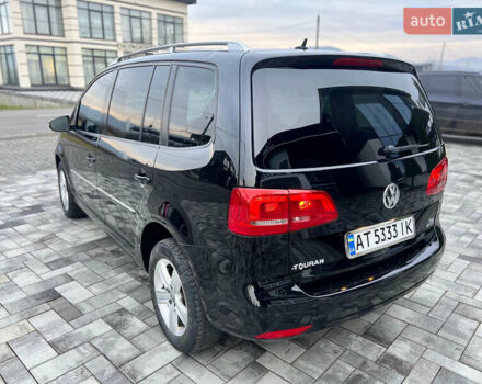 Черный Фольксваген Туран, объемом двигателя 1.6 л и пробегом 220 тыс. км за 8400 $, фото 15 на Automoto.ua