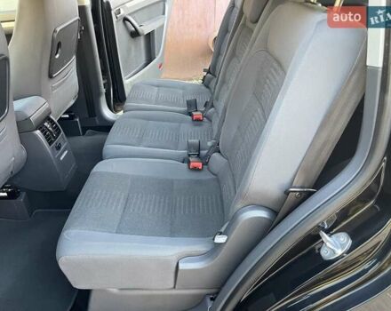 Черный Фольксваген Туран, объемом двигателя 1.4 л и пробегом 238 тыс. км за 7888 $, фото 137 на Automoto.ua