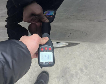 Черный Фольксваген Туран, объемом двигателя 1.4 л и пробегом 213 тыс. км за 8100 $, фото 62 на Automoto.ua