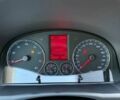 Черный Фольксваген Туран, объемом двигателя 1.6 л и пробегом 225 тыс. км за 1678 $, фото 6 на Automoto.ua