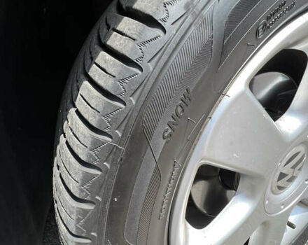 Чорний Фольксваген Туран, об'ємом двигуна 1.6 л та пробігом 256 тис. км за 10900 $, фото 9 на Automoto.ua