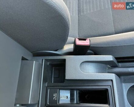 Черный Фольксваген Туран, объемом двигателя 1.4 л и пробегом 238 тыс. км за 7888 $, фото 234 на Automoto.ua