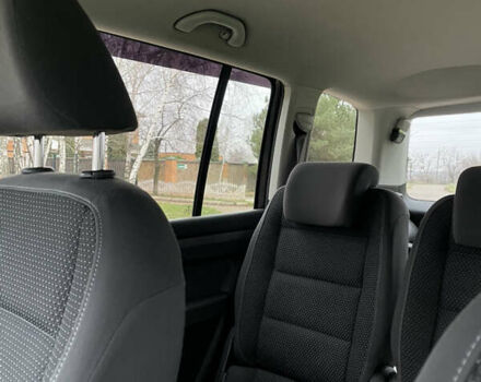 Черный Фольксваген Туран, объемом двигателя 1.6 л и пробегом 259 тыс. км за 11200 $, фото 16 на Automoto.ua