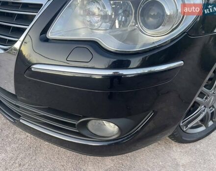 Черный Фольксваген Туран, объемом двигателя 1.4 л и пробегом 238 тыс. км за 7888 $, фото 20 на Automoto.ua