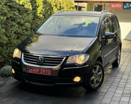 Черный Фольксваген Туран, объемом двигателя 1.4 л и пробегом 199 тыс. км за 7999 $, фото 10 на Automoto.ua
