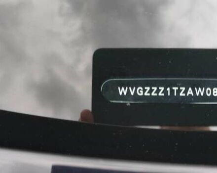 Черный Фольксваген Туран, объемом двигателя 1.39 л и пробегом 195 тыс. км за 8300 $, фото 27 на Automoto.ua