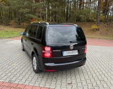 Чорний Фольксваген Туран, об'ємом двигуна 1.9 л та пробігом 229 тис. км за 2300 $, фото 4 на Automoto.ua