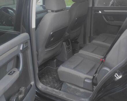 Чорний Фольксваген Туран, об'ємом двигуна 0 л та пробігом 207 тис. км за 8352 $, фото 15 на Automoto.ua