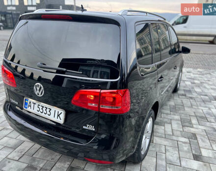 Черный Фольксваген Туран, объемом двигателя 1.6 л и пробегом 220 тыс. км за 8400 $, фото 16 на Automoto.ua