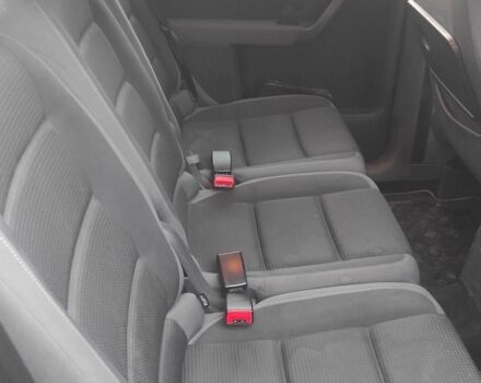 Чорний Фольксваген Туран, об'ємом двигуна 0 л та пробігом 207 тис. км за 7778 $, фото 11 на Automoto.ua