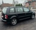 Черный Фольксваген Туран, объемом двигателя 1.6 л и пробегом 249 тыс. км за 7999 $, фото 21 на Automoto.ua