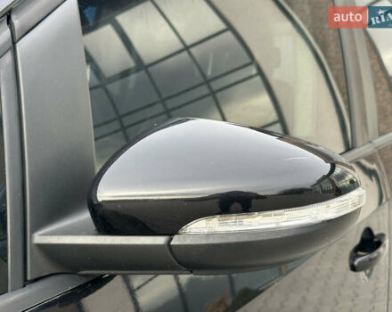 Чорний Фольксваген Туран, об'ємом двигуна 1.97 л та пробігом 336 тис. км за 8200 $, фото 10 на Automoto.ua