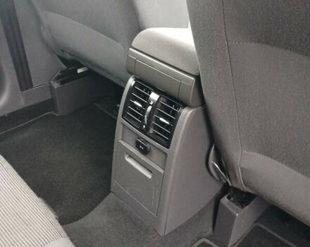 Черный Фольксваген Туран, объемом двигателя 1.6 л и пробегом 249 тыс. км за 7999 $, фото 36 на Automoto.ua