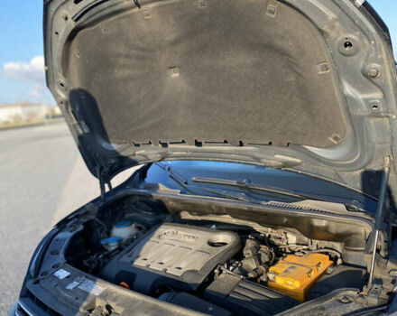 Чорний Фольксваген Туран, об'ємом двигуна 1.6 л та пробігом 227 тис. км за 9600 $, фото 26 на Automoto.ua