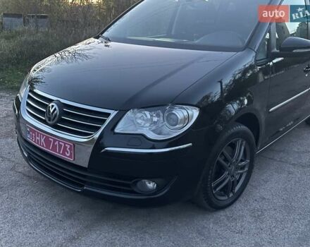 Черный Фольксваген Туран, объемом двигателя 1.4 л и пробегом 238 тыс. км за 7888 $, фото 11 на Automoto.ua