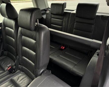 Черный Фольксваген Туран, объемом двигателя 2 л и пробегом 260 тыс. км за 9950 $, фото 10 на Automoto.ua