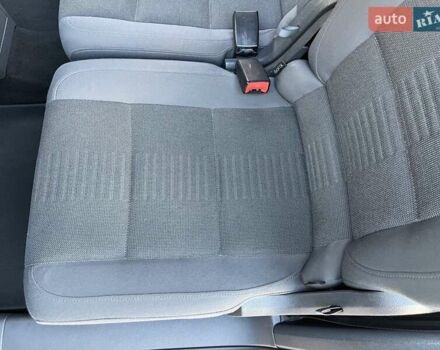 Черный Фольксваген Туран, объемом двигателя 1.4 л и пробегом 238 тыс. км за 7888 $, фото 134 на Automoto.ua