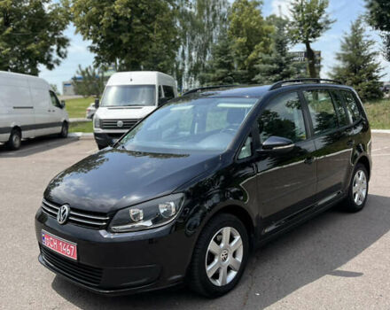 Чорний Фольксваген Туран, об'ємом двигуна 1.6 л та пробігом 256 тис. км за 10900 $, фото 1 на Automoto.ua