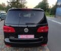 Чорний Фольксваген Туран, об'ємом двигуна 1.6 л та пробігом 258 тис. км за 10700 $, фото 5 на Automoto.ua