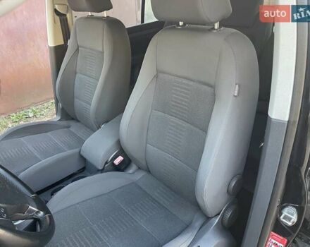 Черный Фольксваген Туран, объемом двигателя 1.4 л и пробегом 238 тыс. км за 7888 $, фото 63 на Automoto.ua