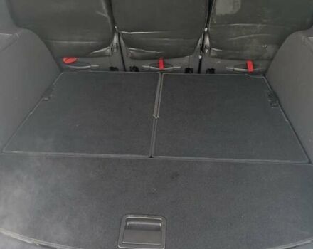 Черный Фольксваген Туран, объемом двигателя 2 л и пробегом 236 тыс. км за 9800 $, фото 6 на Automoto.ua