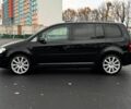 Черный Фольксваген Туран, объемом двигателя 2 л и пробегом 260 тыс. км за 9950 $, фото 1 на Automoto.ua