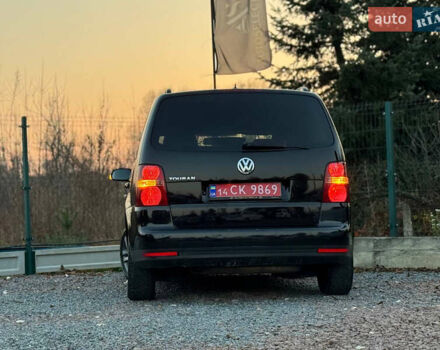 Черный Фольксваген Туран, объемом двигателя 1.6 л и пробегом 215 тыс. км за 7890 $, фото 32 на Automoto.ua