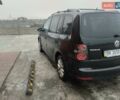 Черный Фольксваген Туран, объемом двигателя 1.39 л и пробегом 290 тыс. км за 5500 $, фото 3 на Automoto.ua