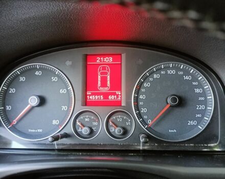 Чорний Фольксваген Туран, об'ємом двигуна 0.14 л та пробігом 150 тис. км за 9200 $, фото 16 на Automoto.ua