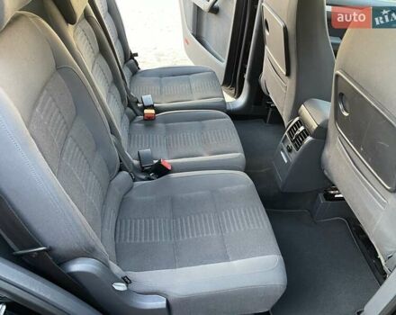 Черный Фольксваген Туран, объемом двигателя 1.4 л и пробегом 238 тыс. км за 7888 $, фото 150 на Automoto.ua