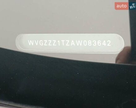 Черный Фольксваген Туран, объемом двигателя 1.6 л и пробегом 249 тыс. км за 7999 $, фото 44 на Automoto.ua