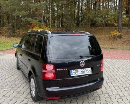 Чорний Фольксваген Туран, об'ємом двигуна 1.9 л та пробігом 229 тис. км за 2300 $, фото 5 на Automoto.ua