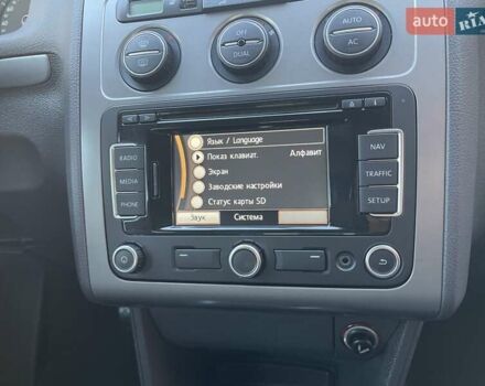 Черный Фольксваген Туран, объемом двигателя 1.4 л и пробегом 238 тыс. км за 7888 $, фото 249 на Automoto.ua