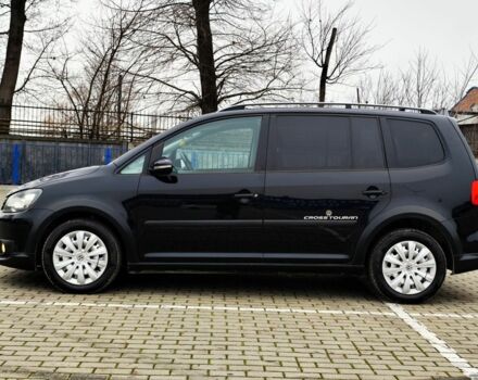 Чорний Фольксваген Туран, об'ємом двигуна 2 л та пробігом 273 тис. км за 8700 $, фото 4 на Automoto.ua