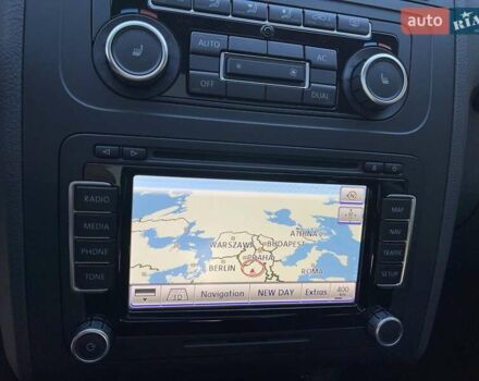 Черный Фольксваген Туран, объемом двигателя 1.4 л и пробегом 122 тыс. км за 9555 $, фото 23 на Automoto.ua