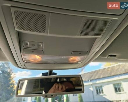 Черный Фольксваген Туран, объемом двигателя 1.6 л и пробегом 275 тыс. км за 9600 $, фото 80 на Automoto.ua