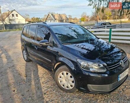 Черный Фольксваген Туран, объемом двигателя 1.6 л и пробегом 275 тыс. км за 9600 $, фото 6 на Automoto.ua