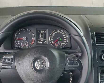 Черный Фольксваген Туран, объемом двигателя 1.98 л и пробегом 255 тыс. км за 12400 $, фото 15 на Automoto.ua