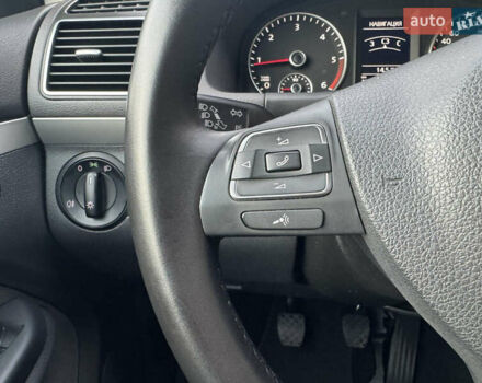 Черный Фольксваген Туран, объемом двигателя 1.6 л и пробегом 185 тыс. км за 11300 $, фото 37 на Automoto.ua