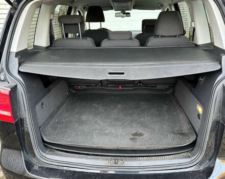 Черный Фольксваген Туран, объемом двигателя 1.39 л и пробегом 99 тыс. км за 11399 $, фото 12 на Automoto.ua