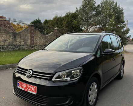 Черный Фольксваген Туран, объемом двигателя 1.6 л и пробегом 185 тыс. км за 11300 $, фото 2 на Automoto.ua