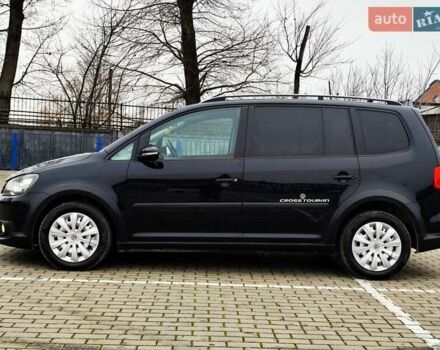 Черный Фольксваген Туран, объемом двигателя 2 л и пробегом 273 тыс. км за 8900 $, фото 3 на Automoto.ua