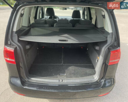 Черный Фольксваген Туран, объемом двигателя 1.39 л и пробегом 236 тыс. км за 8200 $, фото 26 на Automoto.ua